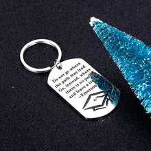 将图片加载到图库查看器，2021 Inspirational Graduation Keychain Gift for Graduates Boys Girls Son Daughter from Mother Father Parents Christmas New Year Gift Stocking Stuff
